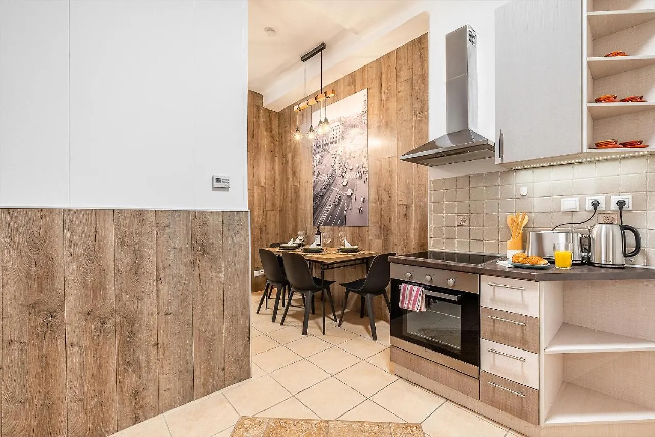 Budapest Then & Now Apartment