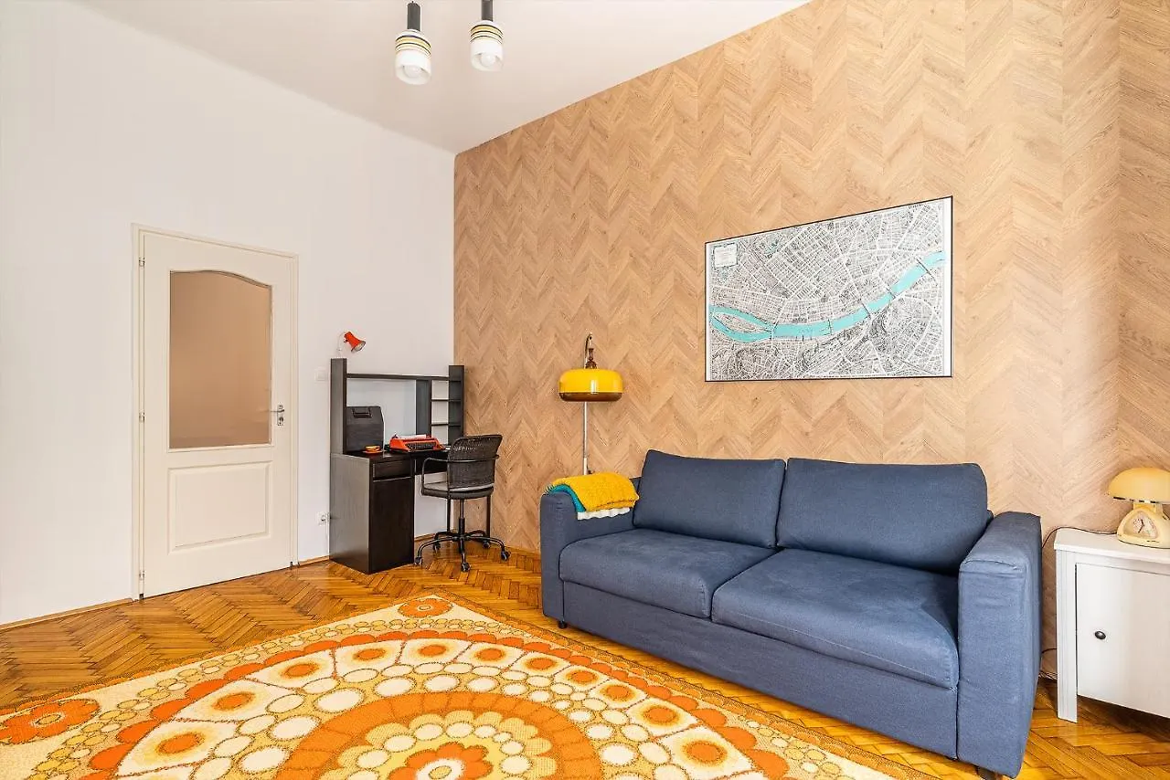 Budapest Then & Now Apartment