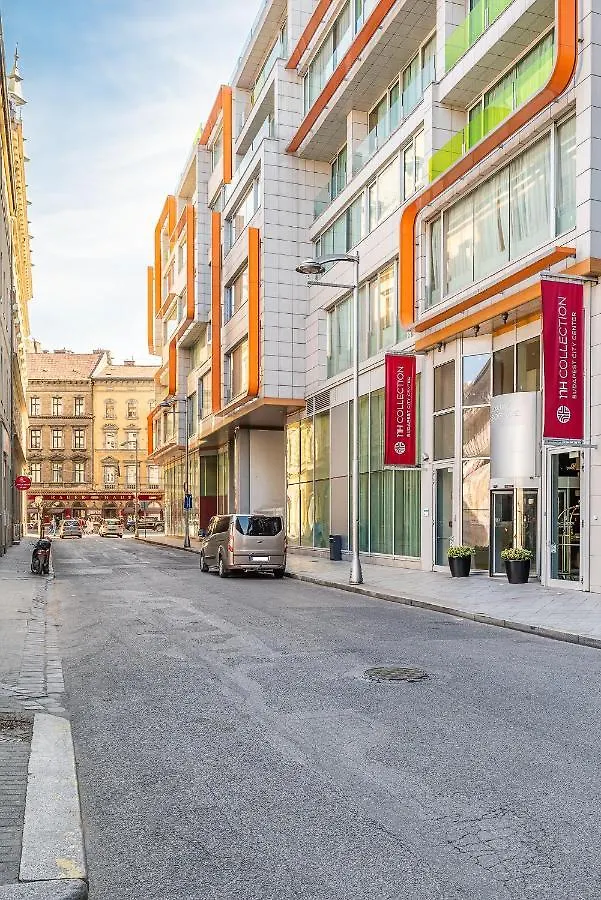 Budapest Then & Now Apartment
