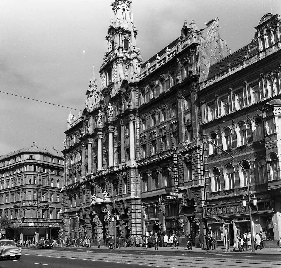 Budapest Then & Now Apartment Hungary